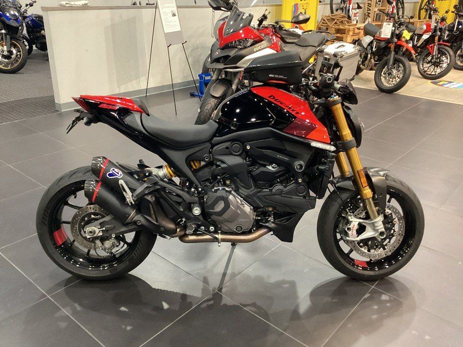 2023 Ducati Monster