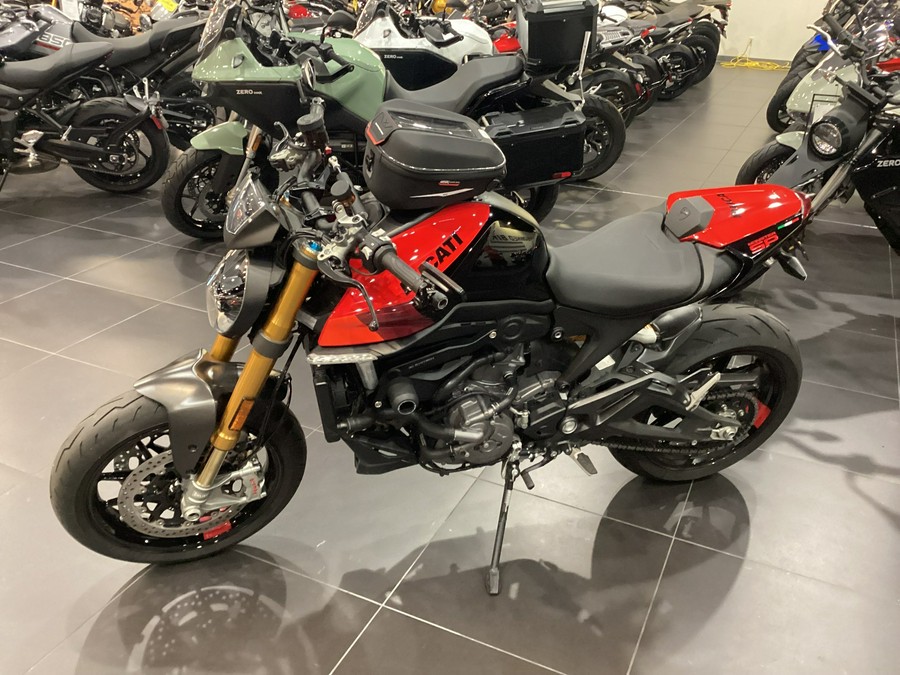 2023 Ducati Monster