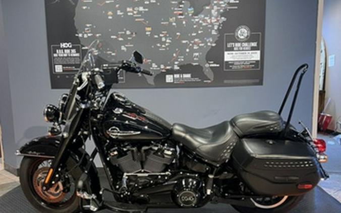2020 Harley-Davidson FLHCS - Heritage Classic 114