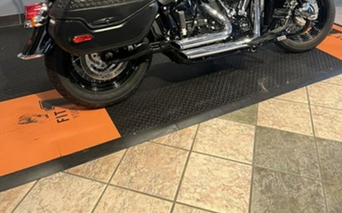 2020 Harley-Davidson FLHCS - Heritage Classic 114