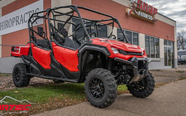 2023 Honda Pioneer 1000-6 Deluxe Crew