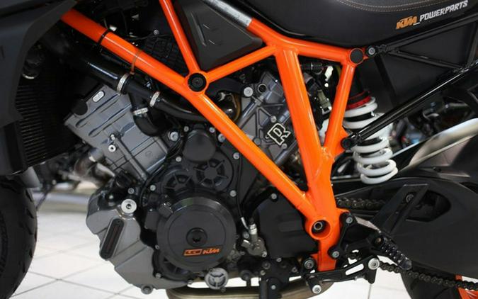 2017 KTM 1290 Super Duke R