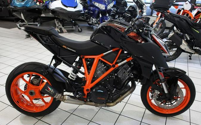 2017 KTM 1290 Super Duke R