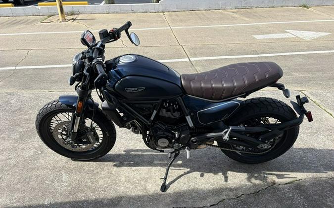 2025 Ducati Scrambler Full Throttle Nightshift