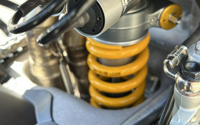 2027 Aprilia Tuono V4 Factory 1100