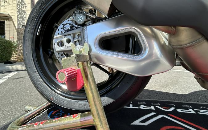 2027 Aprilia Tuono V4 Factory 1100