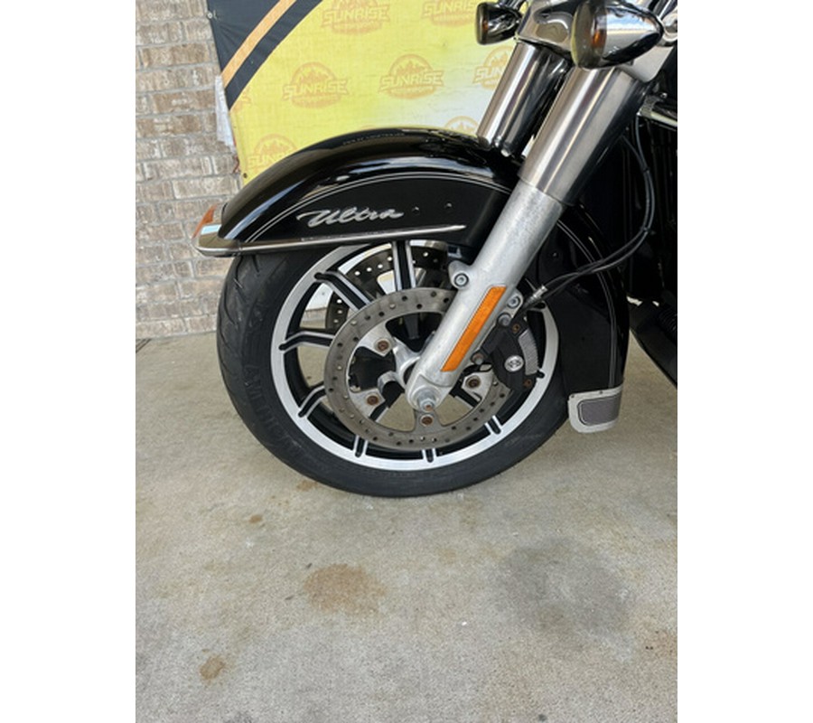 2015 Harley-Davidson FLHTCU Electra Glide Ultra Classic