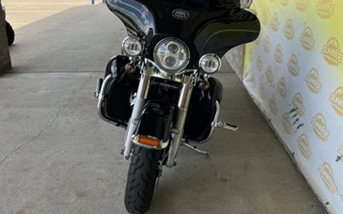 2015 Harley-Davidson FLHTCU Electra Glide Ultra Classic