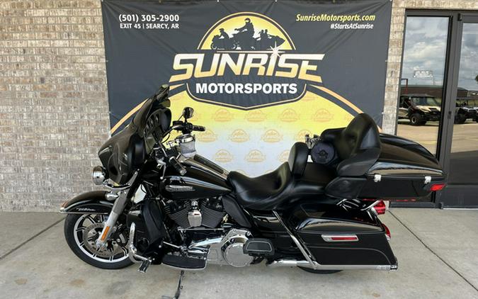 2015 Harley-Davidson FLHTCU Electra Glide Ultra Classic