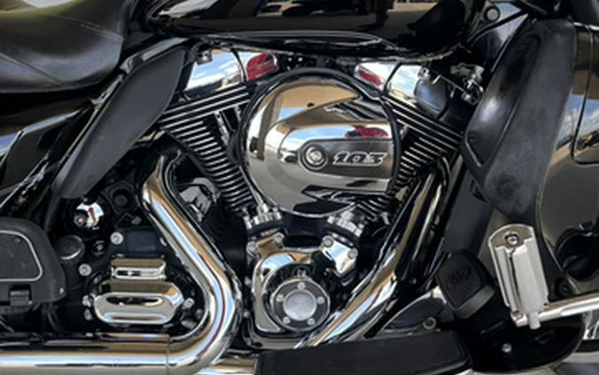 2015 Harley-Davidson FLHTCU Electra Glide Ultra Classic
