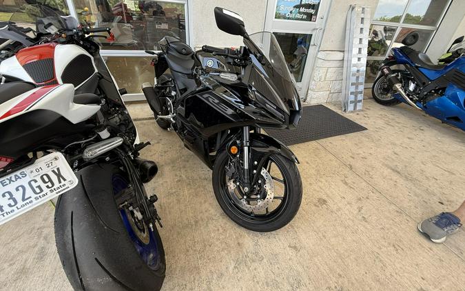 2026 YAMAHA YZF-R3 ABS
