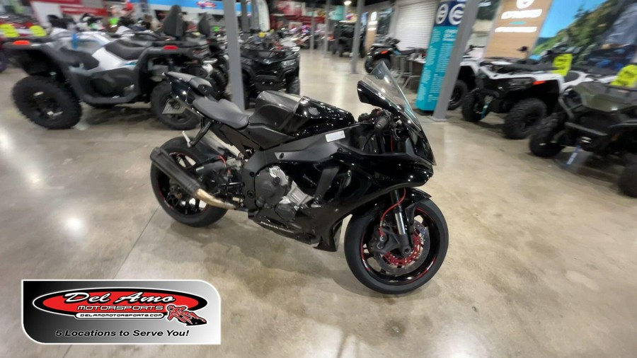 2015 Yamaha YZF-R1