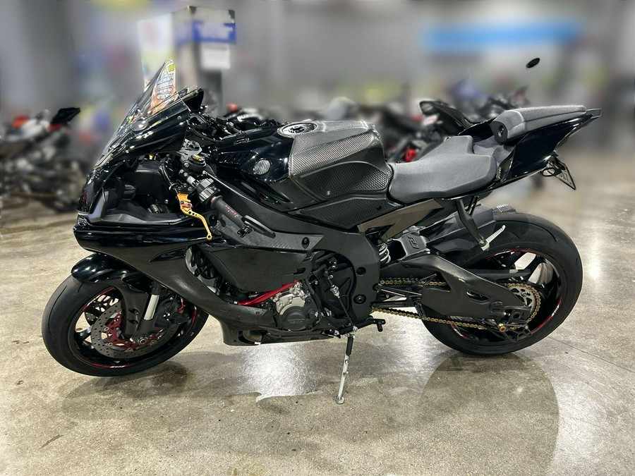 2015 Yamaha YZF-R1