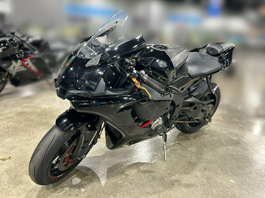 2015 Yamaha YZF-R1
