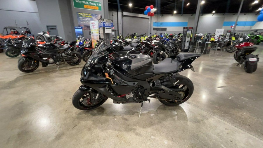 2015 Yamaha YZF-R1