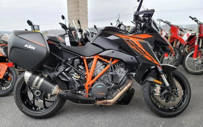 2020 KTM 1290 Super Duke GT