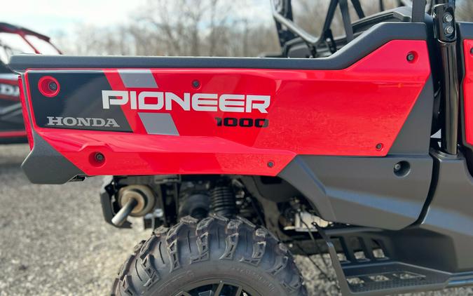 2023 Honda Pioneer 1000-6 Deluxe Crew