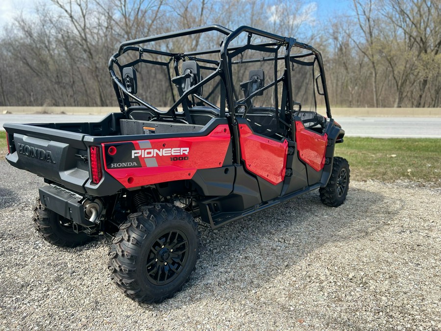 2023 Honda Pioneer 1000-6 Deluxe Crew