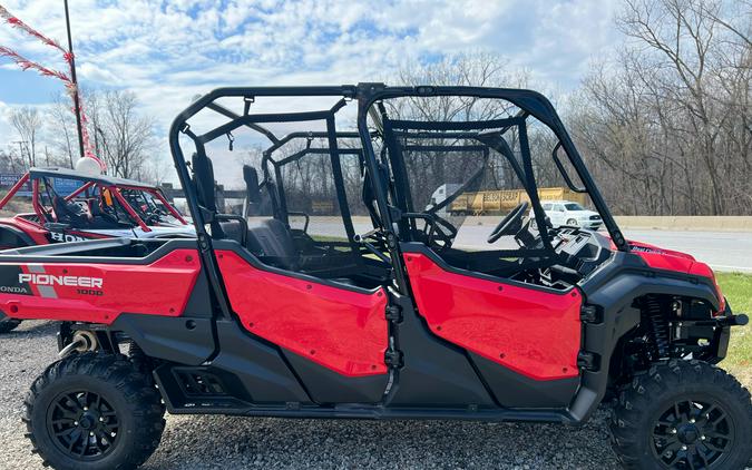 2023 Honda Pioneer 1000-6 Deluxe Crew