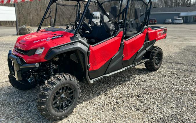 2023 Honda Pioneer 1000-6 Deluxe Crew