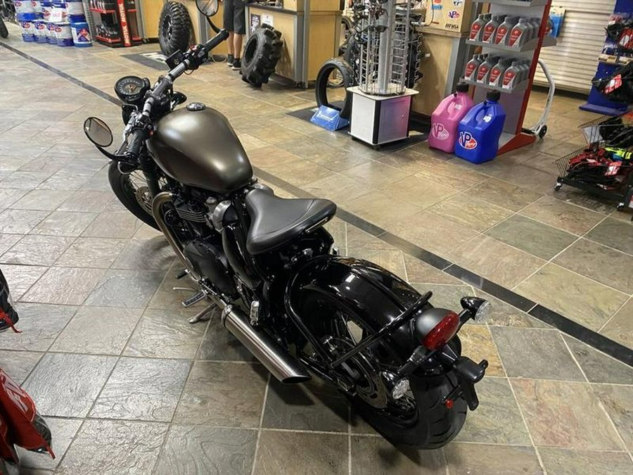 2017 Triumph Bonneville Bobber Ironstone