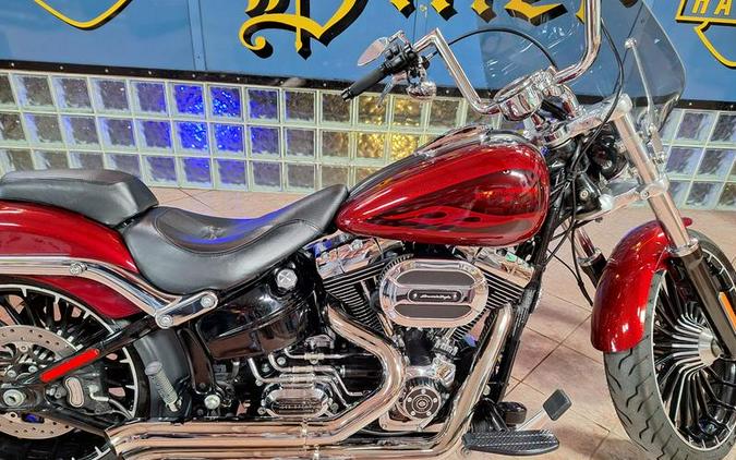 2017 Harley-Davidson® FXSB - Breakout®