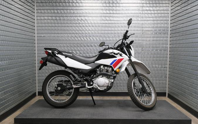 2026 HONDA XR150L