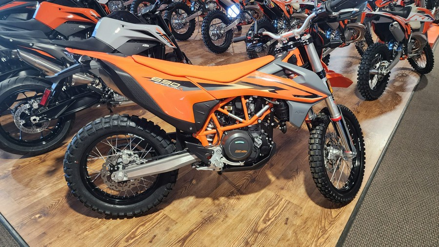 2023 KTM 690 Enduro R