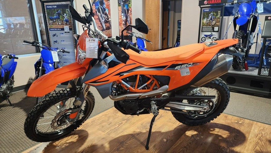 2023 KTM 690 Enduro R