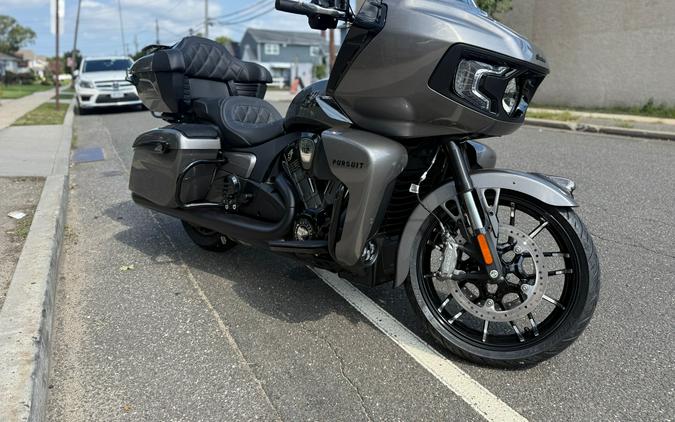 2025 Indian Pursuit® Dark Horse® with 112 and Powerband Audio Package