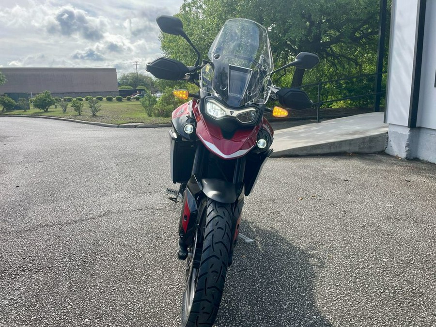 2025 Triumph Tiger 900 GT Carnival Red / Sapphire Black