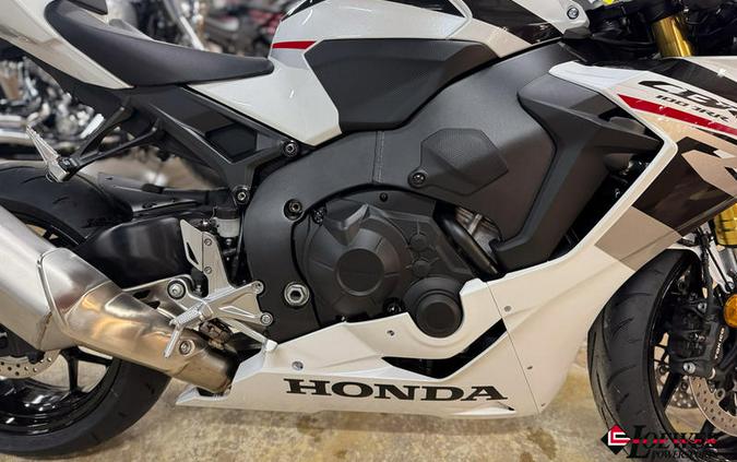 2026 Honda® CBR1000RR-R Fireblade SP