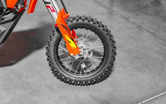 2027 KTM SX E 5