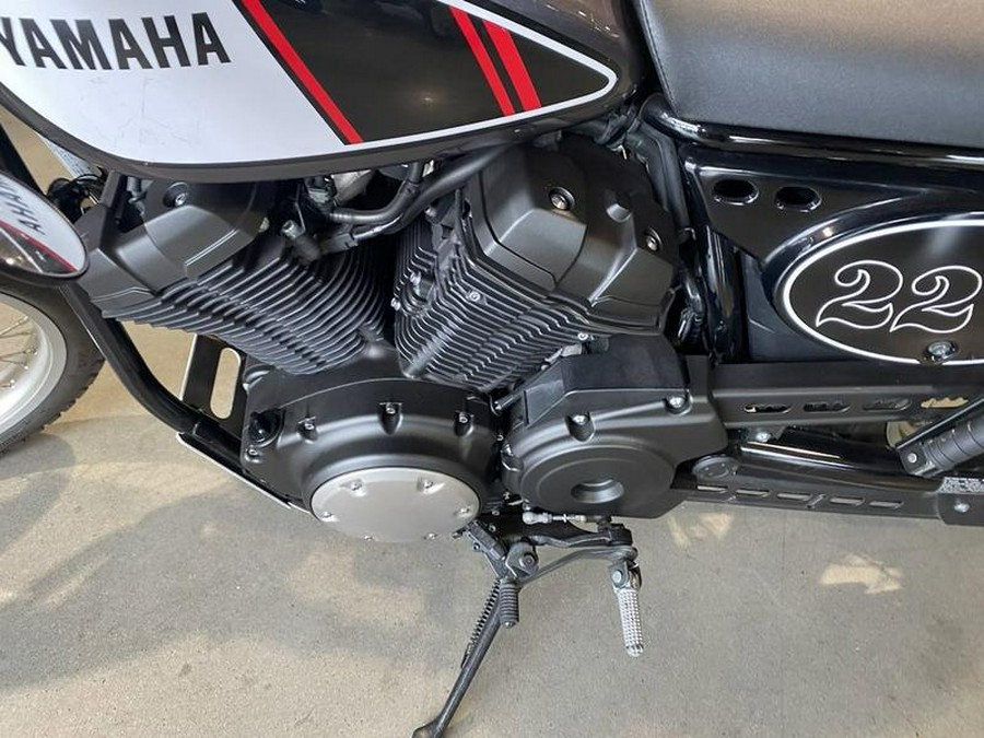 2017 Yamaha SCR950