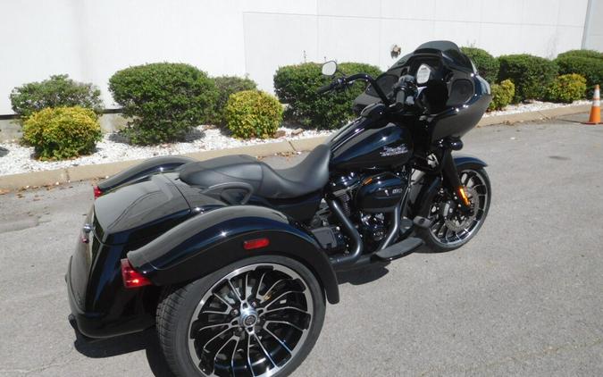 FLTRT 2024 Road Glide 3