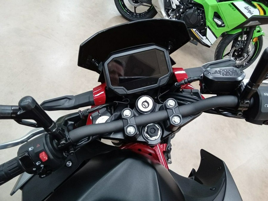 2025 Kawasaki Z500 SE ABS