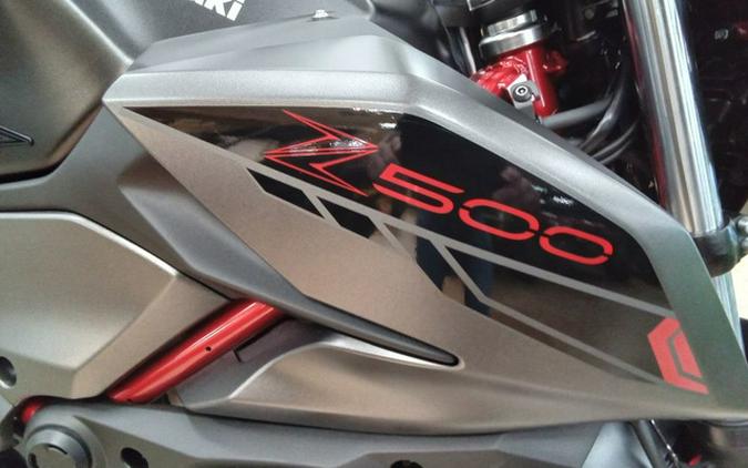 2025 Kawasaki Z500 SE ABS