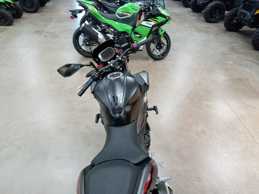 2025 Kawasaki Z500 SE ABS