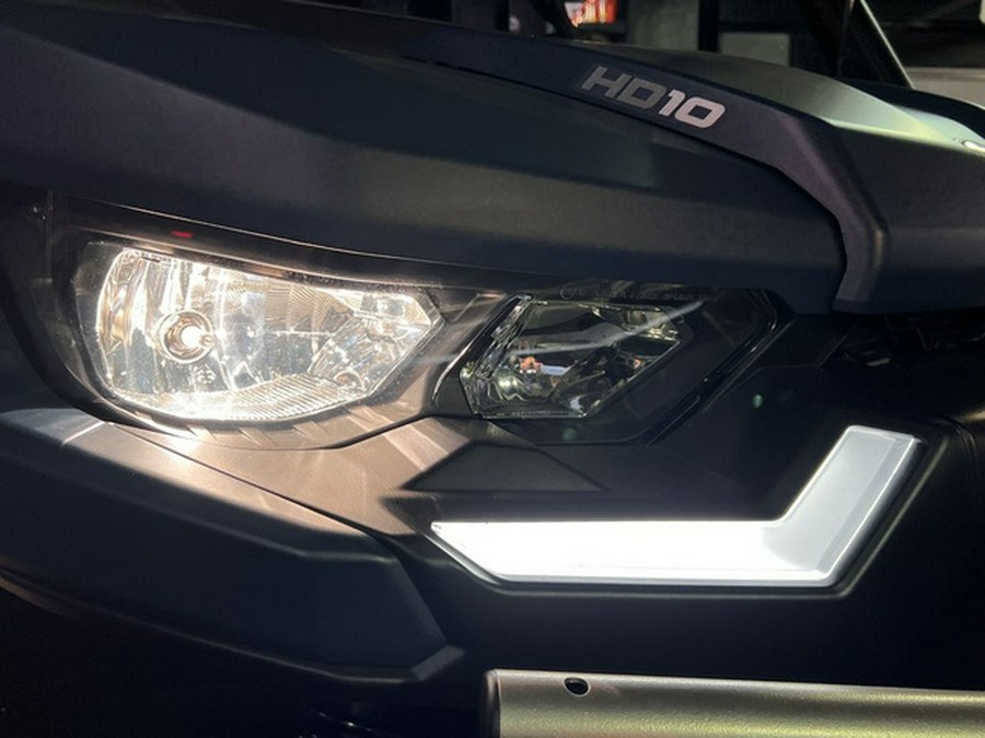 2025 Can-Am Defender Limited HD10