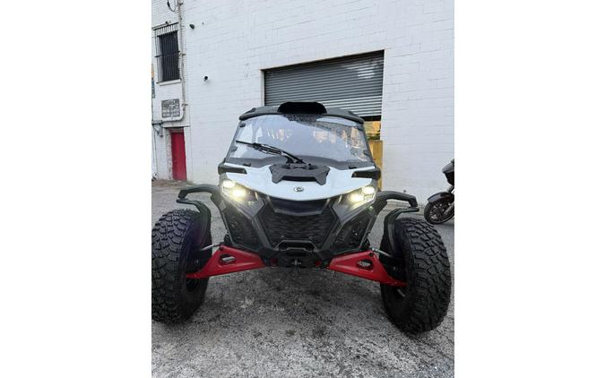 2025 Can-Am Maverick R MAX
