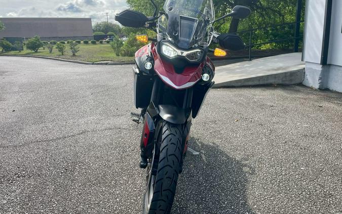 2025 Triumph Tiger 900 GT Carnival Red / Sapphire Black