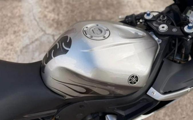 2004 Yamaha YZF-R6