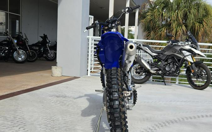 2027 Yamaha YZ450F