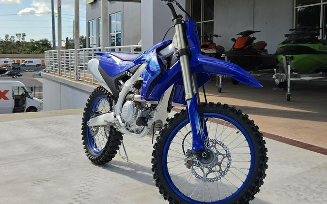2027 Yamaha YZ450F