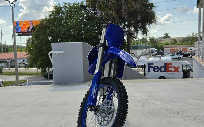 2027 Yamaha YZ450F