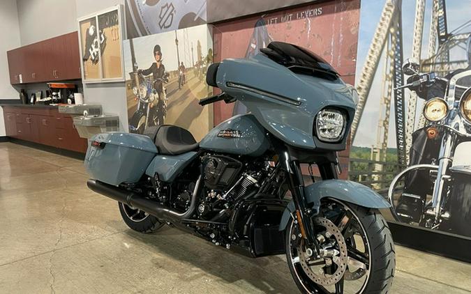 2024 Harley-Davidson FLHX - Street Glide