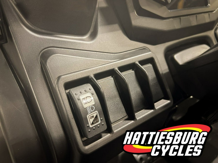 2026 Can-Am Defender HD7