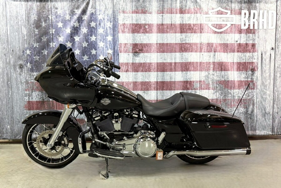 2022 FLTRXS Road Glide Special