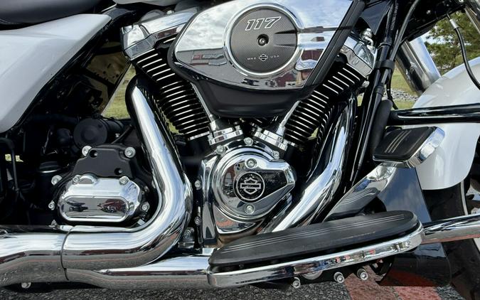 2024 Street Glide® FLHX
