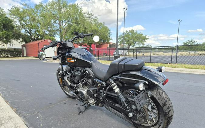 RH975S 2023 Nightster Special
